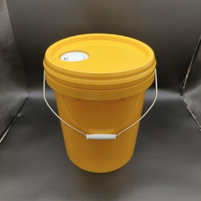 Thùng dầu bôi trơn công nghiệp 18L với vòi phun màu vàng