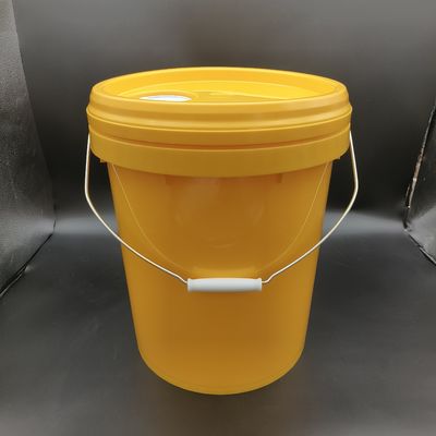 Thùng dầu bôi trơn công nghiệp 18L với vòi phun màu vàng