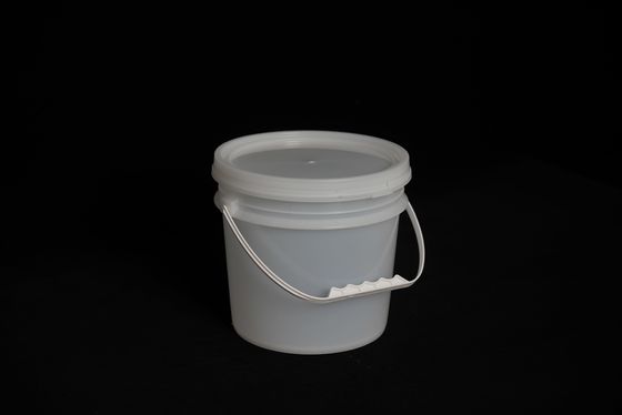 Các thùng nhựa tròn được in tùy chỉnh để lưu trữ thực phẩm