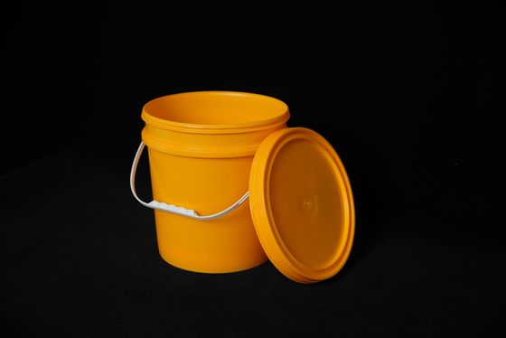 Thùng đồ ăn bằng nhựa 20L với nắp để lưu trữ đa dụng