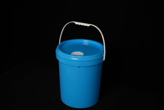 Các thùng nhựa tái sử dụng không chứa BPA với tay cầm để lưu trữ thực phẩm hoặc sơn