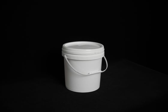 Thùng chứa nhựa 5 gallon với tay cầm và nắp